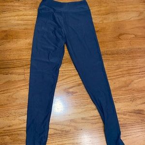 Lularoe slate short leggings